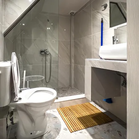 Daidalos Welcome Downtown Loft - Explore Center By Foot - Close To Arch Of Galerius Apartment *