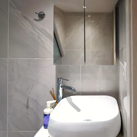 Gimispacefour - Compact Loft In Center Easy Living 公寓